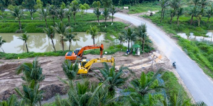 Gestion des eaux pluviales : conformité aux normes pour les travaux de terrassement