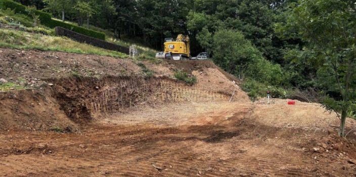 Comment bien préparer votre terrain pour des travaux de terrassement réussis ?